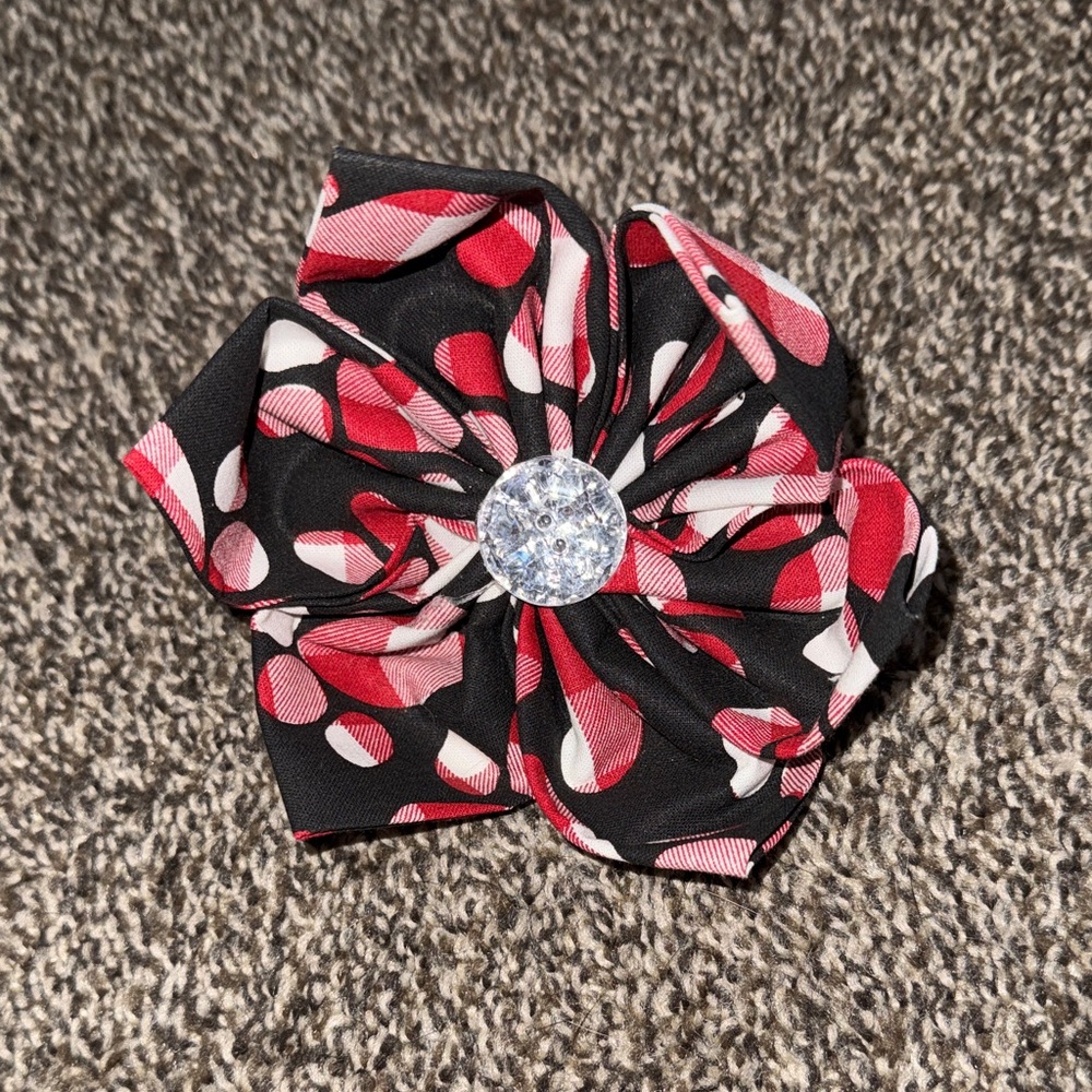 Dog Collar Flower